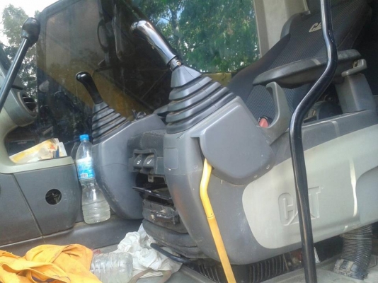 ขายรถขุดแบ็คโค มี3คัน CAT 320D GC ทำงาน11,034 ชม. สภาพสวย เช็คศูนย์ตลอด พร้อมลงงาน