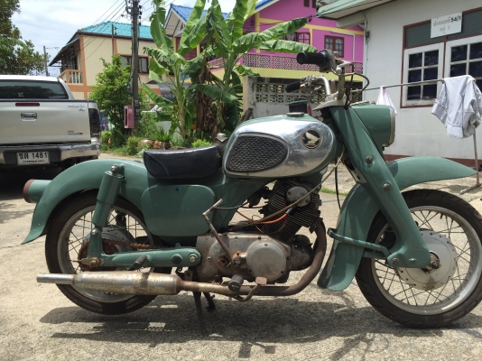 ขาย c72 สภาพตามรูป เครื่องกดลง มีแรงอัด สำหรับนักปั้น ขายถูกๆ 42000 ติดต่อ 0889419663 ขาย c72 สภาพตามรูป เครื่องกดลง มีแรงอัด สำหรับนักปั้น ขายถูกๆ 42000 ติดต่อ 0889419663