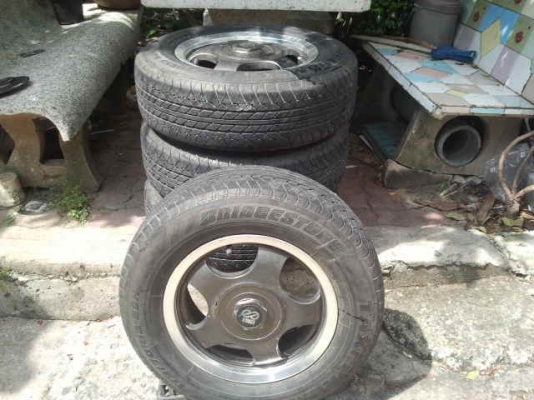 ขายแม็กซ์enkei ขอบ13พร้อมยาง4ล้อ