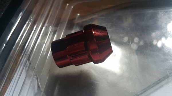 น๊อตดุมล้อรถ ของใหม่ japan น๊อตดุมล้อรถ ของใหม่ japan