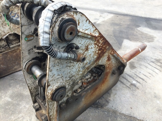 หัวกระแทก Furukawa F11 ใส่รถขนาด PC100 - PC130 เช็คญี่ปุ่น พร้อมใช้งาน