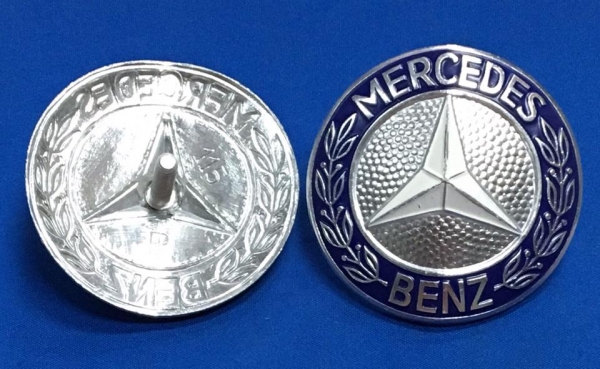 ดาวหน้ากระจังเบนซ์w114 w115 ใหม่แท้