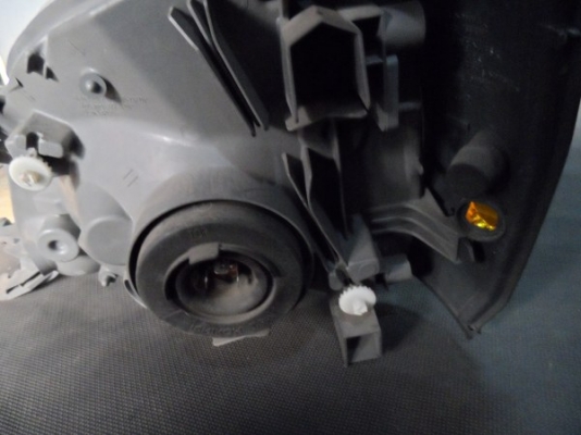 ขาย ไฟหน้ารถยนต์มือสอง โตโยต้า รีเจียส TOYOTA Regius ของแท้นำเข้าจากญี่ปุ่น