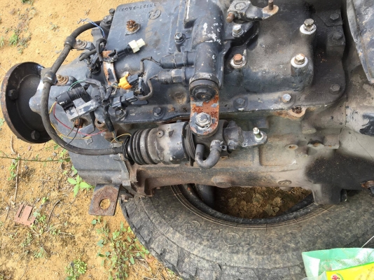 ขายเกียร์  Hino 8 เกียร์ สภาพนางฟ้าเลยครับ 38000