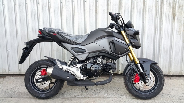 รถใหม่ 0 กิโลแท้ รถได้รางวัล MSX SF 2016 ราคามือสอง ต่อรองได้ครับ รถใหม่ 0 กิโลแท้ รถได้รางวัล MSX SF 2016 ราคามือสอง ต่อรองได้ครับ