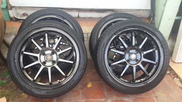 ขายล้อce28 พร้อมยางปี2016 ขอบ17 4รู100