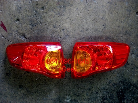 ไฟท้าย TOYOTA ALTIS ปี2008แท้ Tel.084-096-1645 คุณจี