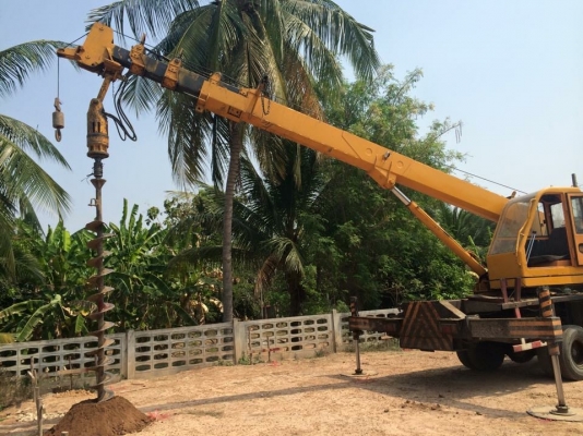 ขายรถเครน 10 ตัน ติดสว่านหัวเจาะ