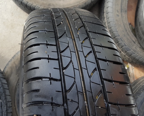 ขายล้อNissan Almera sportect 2015 ยางปี 15 4 ล้อ