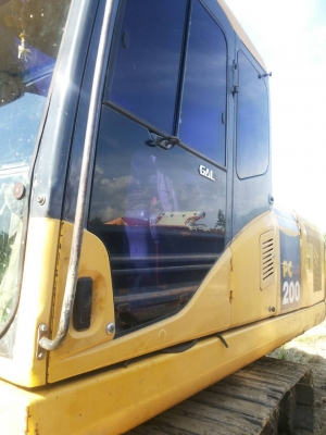 ขายKomatsu Pc200-7สภาพสวยพร้อมใช้ติดต่อคุณอ๊อฟ พิจิตร 086-737-9991 ขายKomatsu Pc200-7สภาพสวยพร้อมใช้ติดต่อคุณอ๊อฟ พิจิตร 086-737-9991