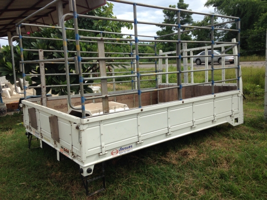 ขายกระบะรถบรรทุกพร้อมคอกเหล็กยาว 3.1 เมตร กว้าง 2 เมตร ช่วงคัทซี70เซน