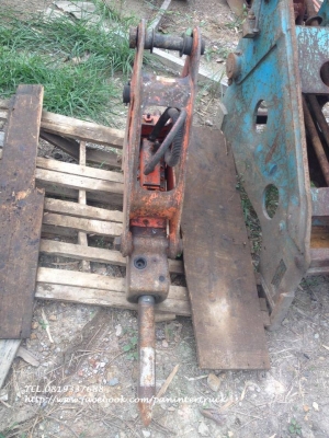 FROM JAPANหัวกระแทกNPK-H2X:E202*ไม่มีถุงลม* สำหรับรถขุดไซค์30,35,40,45/สลัก 40 มิล(ทดสอบแล้วใช้งานได้จริง)