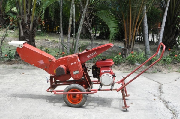 ขายเครื่องย่อยกิ่งไม้MITSUBISHIสภาพ เดิมญี่ปุ่น อะเนคประสงค์ 26,000เท่านั้น!!