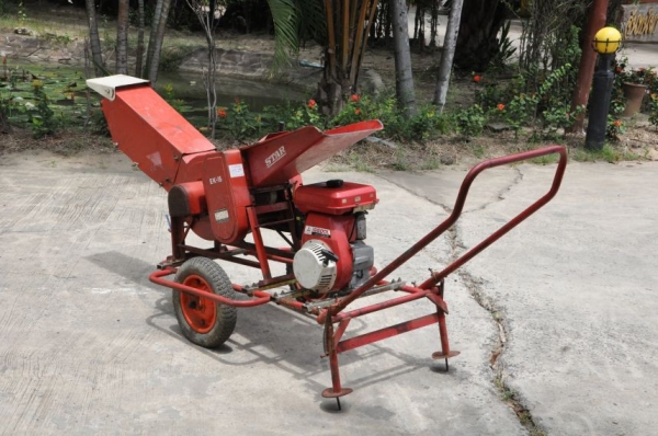 ขายเครื่องย่อยกิ่งไม้MITSUBISHIสภาพ เดิมญี่ปุ่น อะเนคประสงค์ 26,000เท่านั้น!! ขายเครื่องย่อยกิ่งไม้MITSUBISHIสภาพ เดิมญี่ปุ่น อะเนคประสงค์ 26,000เท่านั้น!!