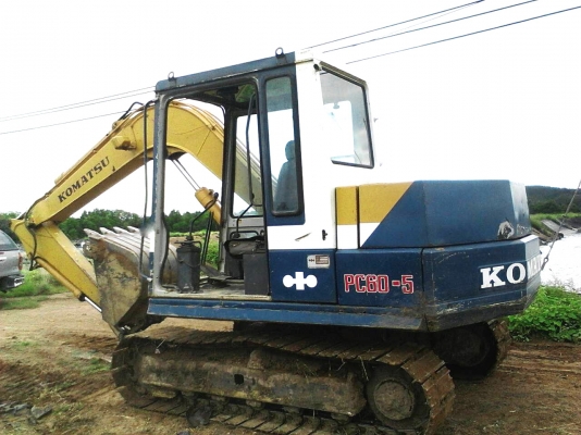 รถแบคโฮ KOMATSU PC - 60 -5 สนใจติดต่อ 081 - 6079515