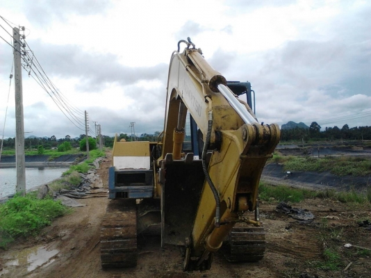 รถแบคโฮ KOMATSU PC - 60 -5 สนใจติดต่อ 081 - 6079515