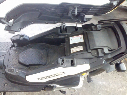 ขาย Honda Zoomer ปี 56 เครื่องดีเดิมๆ ภายนอกมีบังโคลนหน้าแตก เล่มพร้อมชุดโอน ขาย Honda Zoomer ปี 56 เครื่องดีเดิมๆ ภายนอกมีบังโคลนหน้าแตก เล่มพร้อมชุดโอน