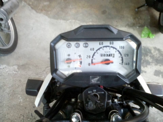 ขาย Honda Zoomer ปี 56 เครื่องดีเดิมๆ ภายนอกมีบังโคลนหน้าแตก เล่มพร้อมชุดโอน ขาย Honda Zoomer ปี 56 เครื่องดีเดิมๆ ภายนอกมีบังโคลนหน้าแตก เล่มพร้อมชุดโอน