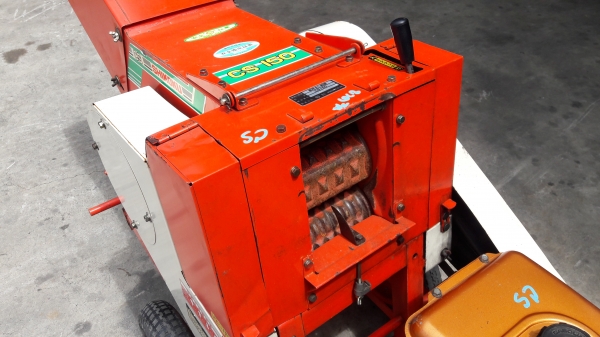 เครื่องย่อยกิ่งไม้ shikoku cs150 นำเข้าจากญี่ปุ่น