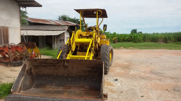 ขายรถตัก CAT 922 ต่อแขน ขยายปาก พร้อมใช้งาน ราคาต่อรองได้