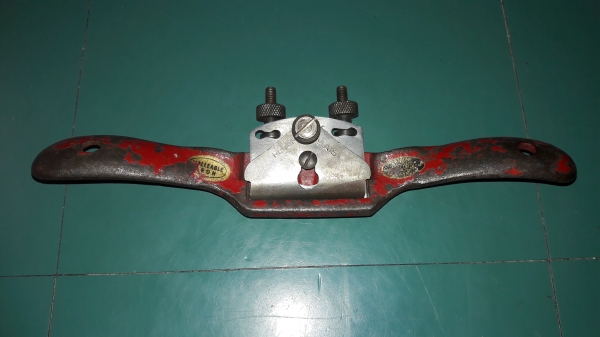 ขายกบผีเสื้อท้องตรงงานเก่า RECORD Made in England. ขายกบผีเสื้อท้องตรงงานเก่า RECORD Made in England.