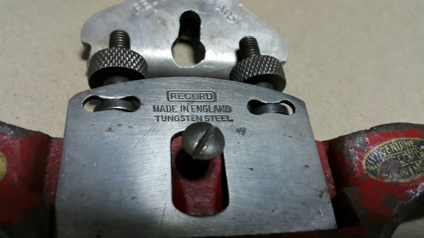 ขายกบผีเสื้อท้องตรงงานเก่า RECORD Made in England.