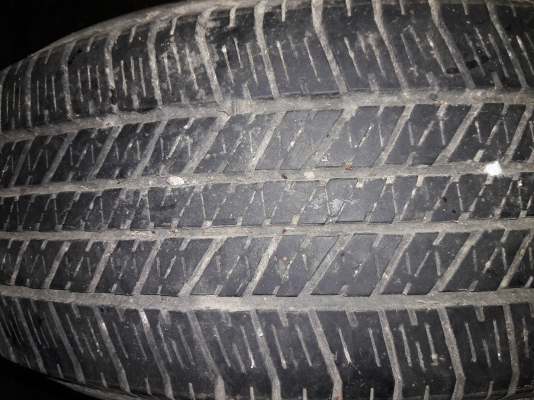 ล้อฟอร์จูนเนอร์ 1 วง พร้อมยาง 1 เส้น