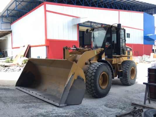 ขายรถตักล้อยาง CATERPILLAR 928G ปี 2001 โทร. 086-4789639 ขายรถตักล้อยาง CATERPILLAR 928G ปี 2001 โทร. 086-4789639