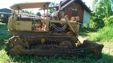 แทรกเตอร์D4