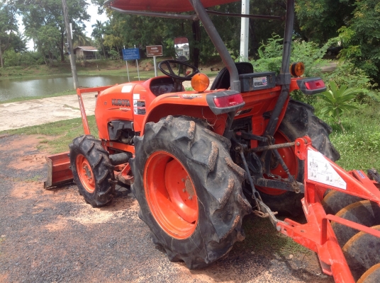 ขายรถไถKUBOTA L 3608 สภาพพร้อมใช้งานทะเบียนพร้อมโอน