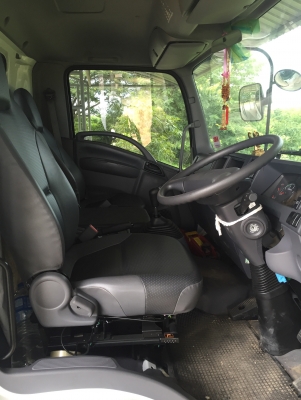 ขายรถสไลด์ 190 แรง มีเบรคไอเสีย ใช้งานน้อยมาก สภาพป้ายแดง PTOจากโรงงาน