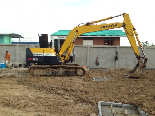 แบคโฮ ถกๆ พร้อมใช้งาน เจ้าของขายเองครับ