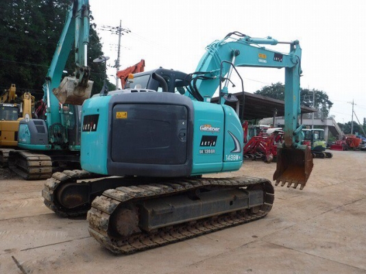 KOBELCO SK135SR YY-06 ปี2011 รถ 4,000ชั่วโมง ญี่ปุ่นแท้ สวยสุดๆใหม่สุดๆ โทร.086-303-9797 กู๋อ๋า