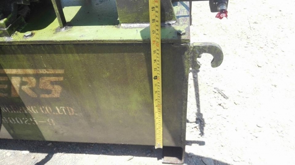 ** SOLD ** ปั้มน้ำมันไฮดรอลิคสองหัว VICKER 15 HP 380V มีวาล์วคอนโทรลไฟฟ้า พร้อมใช้งาน