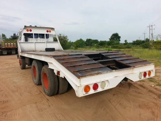 ขายรถบรรทุกแบคโค200 เทรลเลอร์2เพลา FM227LD เครื่อง220แรง EM100 พาวเวอร์ เบรกจิฟฟี่ หางเหล็กไอบรีม สภาพพร้อมใช้งาน เอกสารพร้อมโอน ราคา680,000 สนใจโทร 090-8588220คุณนะ 093-3258446คุณบิว หรือเข้าดูสินค้าอื่นๆได้ที่ www.narong2truck.com หรือ www.truck.in.th/4