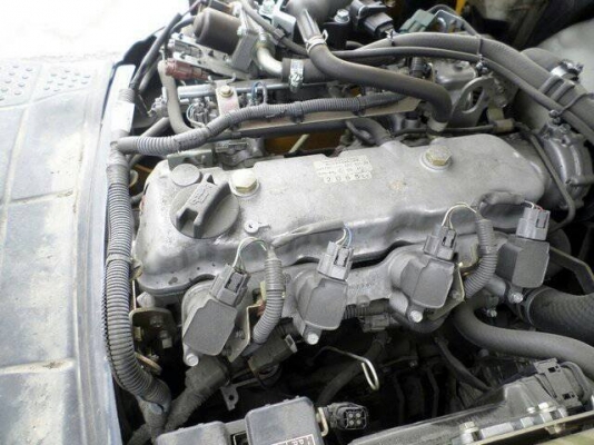 ขายรถญี่ปุ่นแท้นำเข้าKOMATSU FG15-20ขนาด1.5ตัน เสาสูง3เมตร เกียร์ออร์โต้ เครื่องเบนซิล-แก็สK21 ชั่วโมงการใช้4XXXชั่วโมง(พ่อค้าราคาพิเศษครับ)