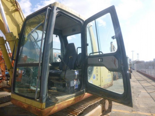 ขายรถขุด PC120-6 ตัวแรก สภาพสวยๆ รถเก่าญี่ปุ่น  ซีเรียลต้น เครื่องKomatsu ราคา 1,100,000