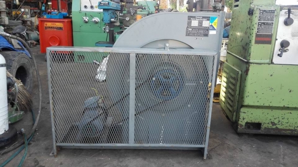 ** SOLD ** โบวเวอร์เป่าอากาศ Panasonic มอเตอร์ Hitachi 1 HP 380V สภาพใหม่พร้อมใช้งาน