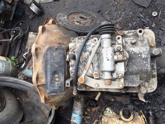 ขายเกียร์ 227หรือ1m มีเกียร์ฝากให้ เปิดฝาดูได้ครับ 16000