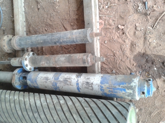 สกรูฉีดพลาสติกขายเหมา