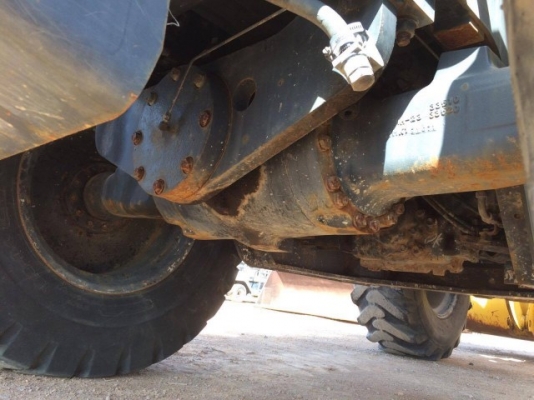 ขายรถตักล้อยาง KOMATSU WA100-5 ปี 2009 4XXX ชม. รถนอกนำเข้าจากญี่ปุ่น สภาพสวยพร้อมใช้ มีVDOการทำงานครับ