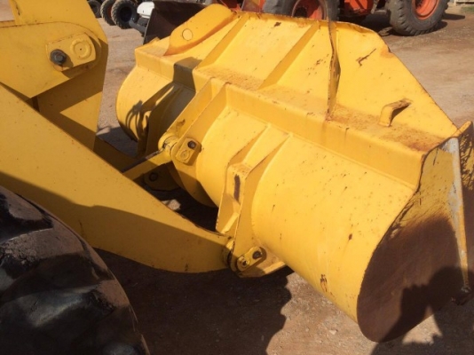 ขายรถตักล้อยาง KOMATSU WA100-5 ปี 2009 4XXX ชม. รถนอกนำเข้าจากญี่ปุ่น สภาพสวยพร้อมใช้ มีVDOการทำงานครับ