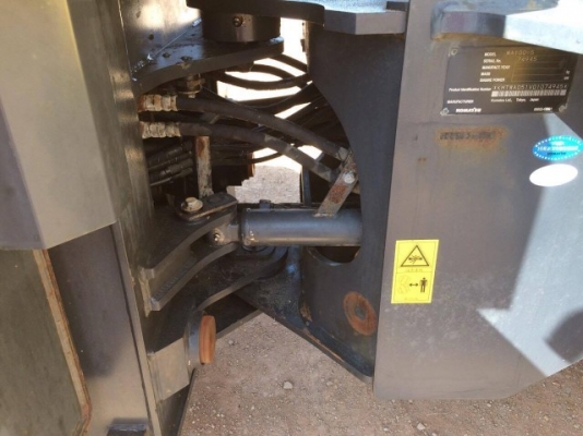 ขายรถตักล้อยาง KOMATSU WA100-5 ปี 2009 4XXX ชม. รถนอกนำเข้าจากญี่ปุ่น สภาพสวยพร้อมใช้ มีVDOการทำงานครับ