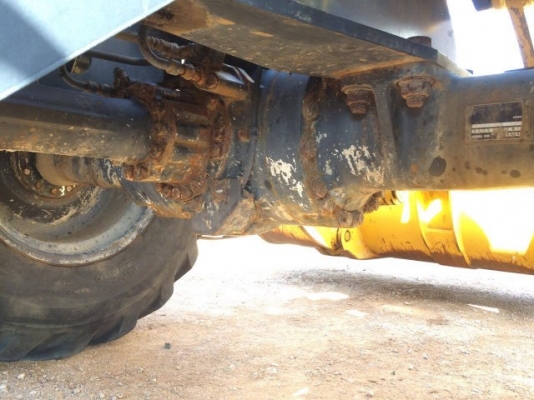 ขายรถตักล้อยาง KOMATSU WA100-5 ปี 2009 4XXX ชม. รถนอกนำเข้าจากญี่ปุ่น สภาพสวยพร้อมใช้ มีVDOการทำงานครับ