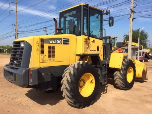 ขายรถตักล้อยาง KOMATSU WA100-5 ปี 2009 4XXX ชม. รถนอกนำเข้าจากญี่ปุ่น สภาพสวยพร้อมใช้ มีVDOการทำงานครับ