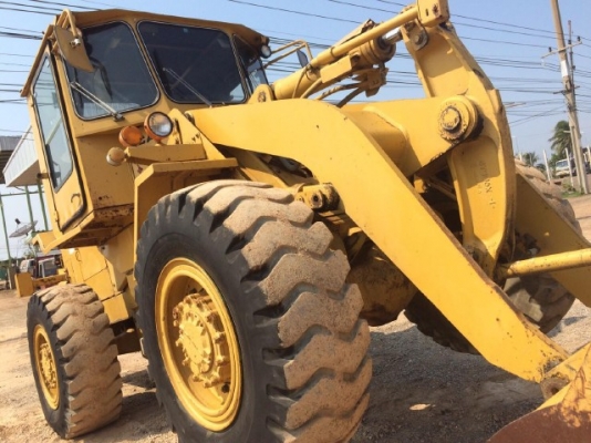 ขายรถตักล้อยาง CAT 926 สภาพสวยพร้อมใช้ นำเข้าจากญี่ปุ่น มีVDOการทำงานครับ ขายรถตักล้อยาง CAT 926 สภาพสวยพร้อมใช้ นำเข้าจากญี่ปุ่น มีVDOการทำงานครับ