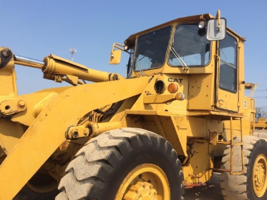ขายรถตักล้อยาง CAT 926 สภาพสวยพร้อมใช้ นำเข้าจากญี่ปุ่น มีVDOการทำงานครับ ขายรถตักล้อยาง CAT 926 สภาพสวยพร้อมใช้ นำเข้าจากญี่ปุ่น มีVDOการทำงานครับ