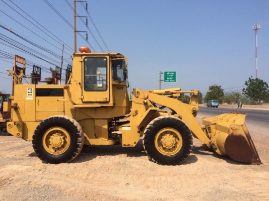 ขายรถตักล้อยาง CAT 926 สภาพสวยพร้อมใช้ นำเข้าจากญี่ปุ่น มีVDOการทำงานครับ ขายรถตักล้อยาง CAT 926 สภาพสวยพร้อมใช้ นำเข้าจากญี่ปุ่น มีVDOการทำงานครับ