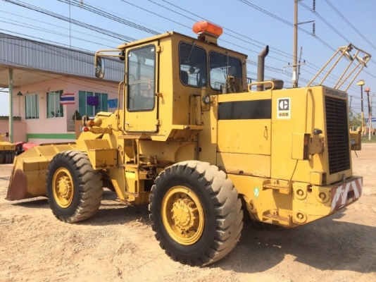 ขายรถตักล้อยาง CAT 926 สภาพสวยพร้อมใช้ นำเข้าจากญี่ปุ่น มีVDOการทำงานครับ ขายรถตักล้อยาง CAT 926 สภาพสวยพร้อมใช้ นำเข้าจากญี่ปุ่น มีVDOการทำงานครับ