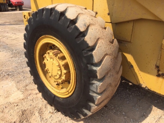 ขายรถตักล้อยาง CAT 926 สภาพสวยพร้อมใช้ นำเข้าจากญี่ปุ่น มีVDOการทำงานครับ ขายรถตักล้อยาง CAT 926 สภาพสวยพร้อมใช้ นำเข้าจากญี่ปุ่น มีVDOการทำงานครับ